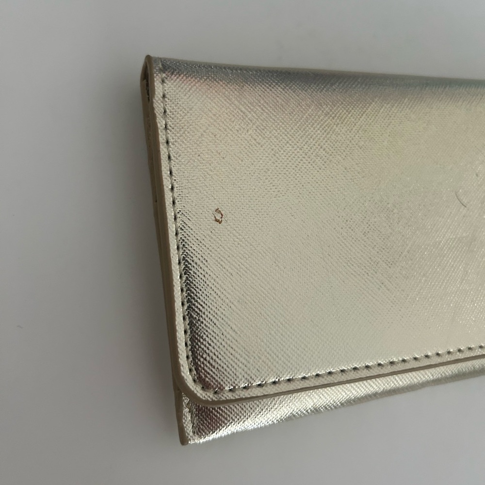 Gold Wallet - Picture 2 of 7